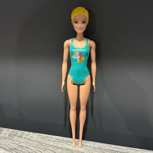 Barbie | Color Reveal: Unicorn Swimsuit Doll - Plastic Toy Doll